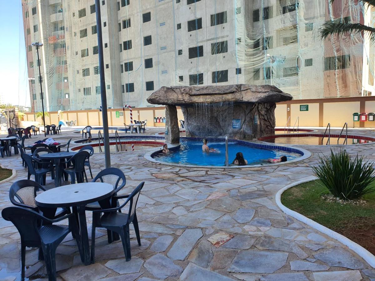 Golden Dolphin Resort - Grand & Express - Caldas Novas - Com Tv A Cabo - Aguas Termais Zewnętrze zdjęcie